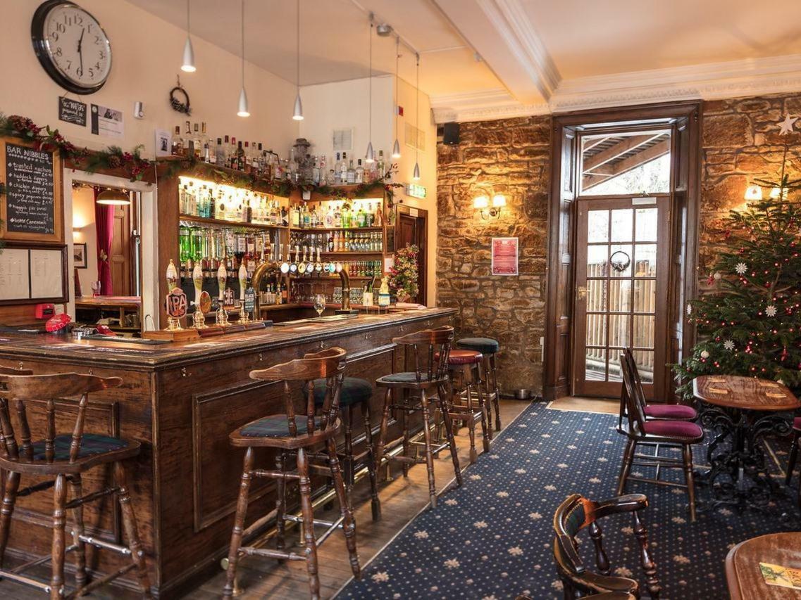 The Gordon Arms Hotel West Linton Экстерьер фото